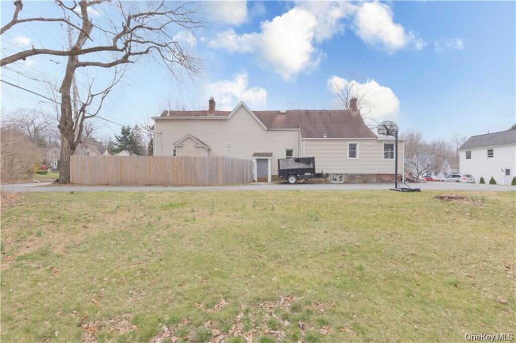 2 Rockland Avenue, Nanuet, NY 10954 - Photo 15 of 15