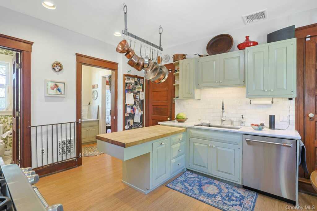 345 Midland Avenue, Nyack, NY 10960 - Photo 16 of 50