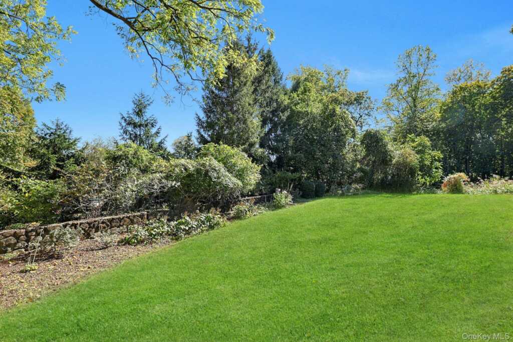 345 Midland Avenue, Nyack, NY 10960 - Photo 38 of 50