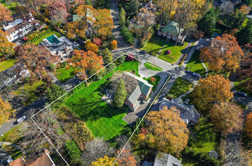 290 Overlook Road, New Rochelle, NY 10804 - Photo 38 of 38