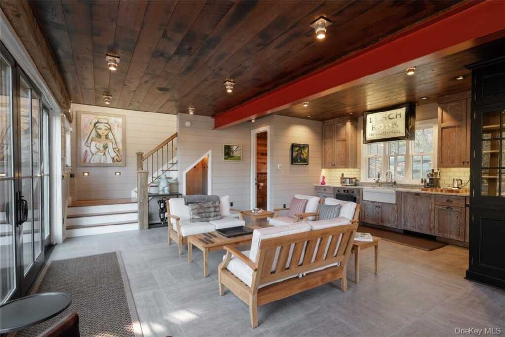 325 Ferdon Avenue, Piermont, NY 10968 - Photo 6 of 14