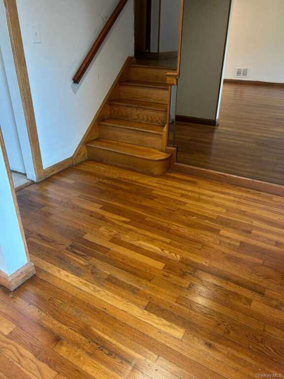 66 Laron Drive, New Rochelle, NY 10804 - Photo 9 of 28