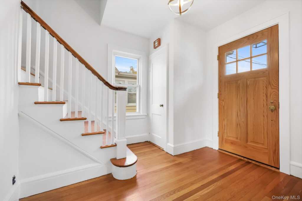 44 Rhodes Street, New Rochelle, NY 10801 - Photo 21 of 27