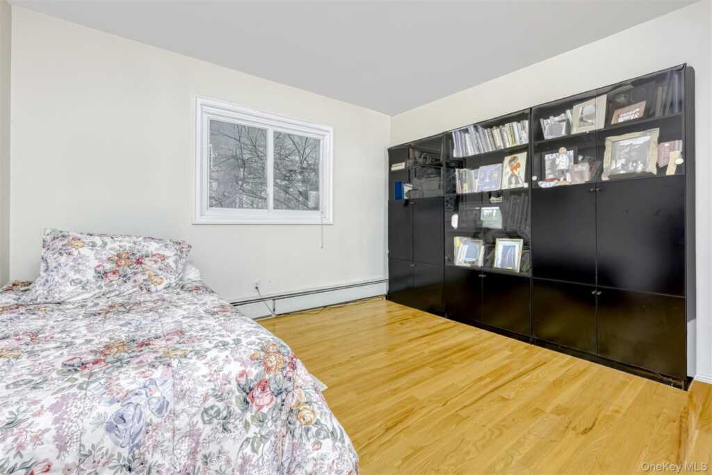 8 Kings Gate Road, Suffern, NY 10901 - Photo 15 of 23