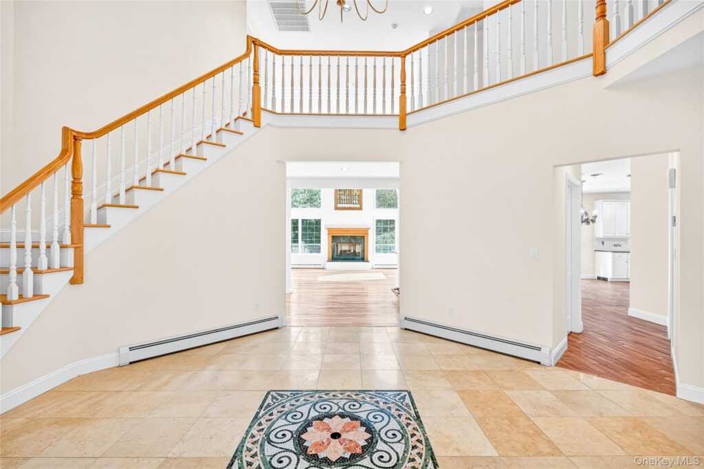 21 Benson Point Court, Stony Point, NY 10980 - Photo 7 of 50