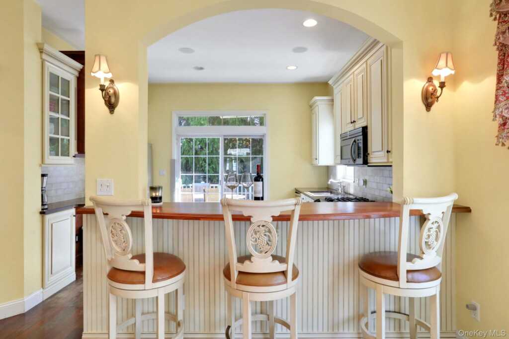 26 Reunion Road, Rye, NY 10573 - Photo 13 of 48