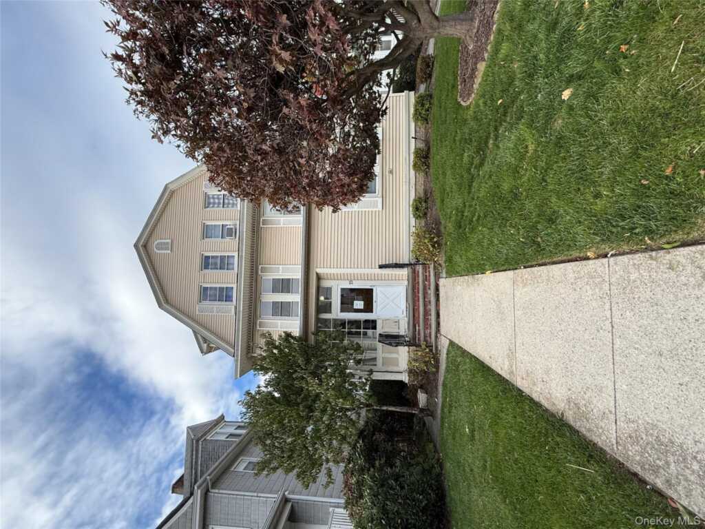29 Lafayette Street, New Rochelle, NY 10805