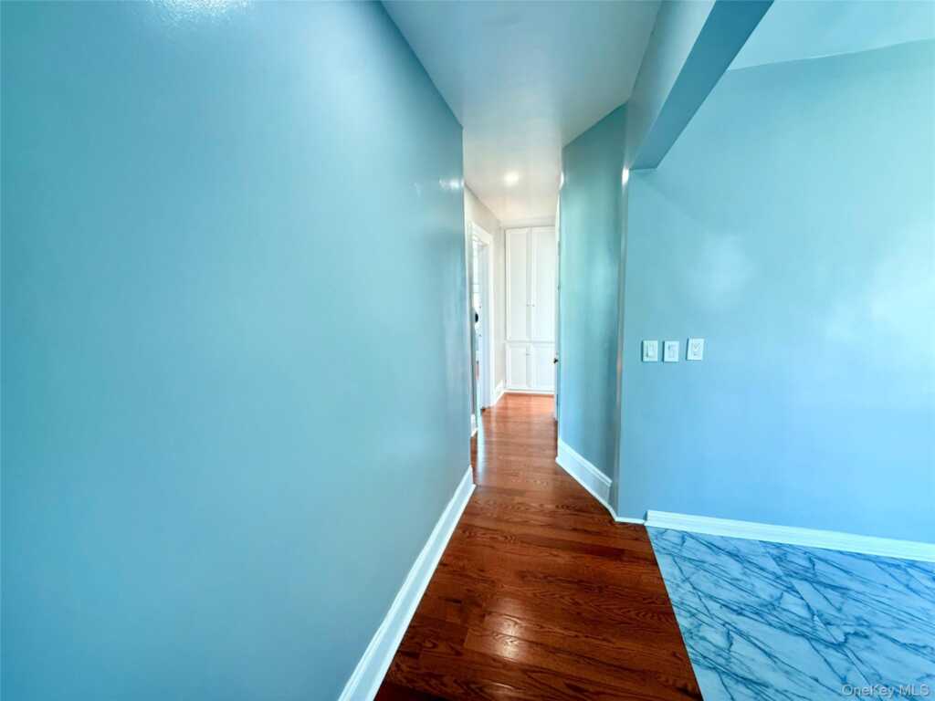29 Lafayette Street, New Rochelle, NY 10805 - Photo 7 of 12