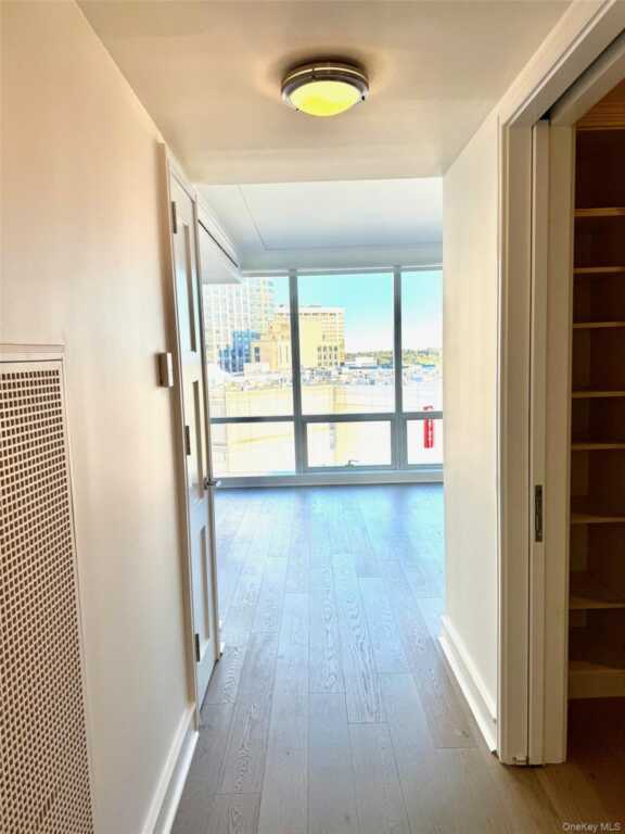 1 Renaissance Square, Unit #11A, White Plains, NY 10601 - Photo 13 of 27