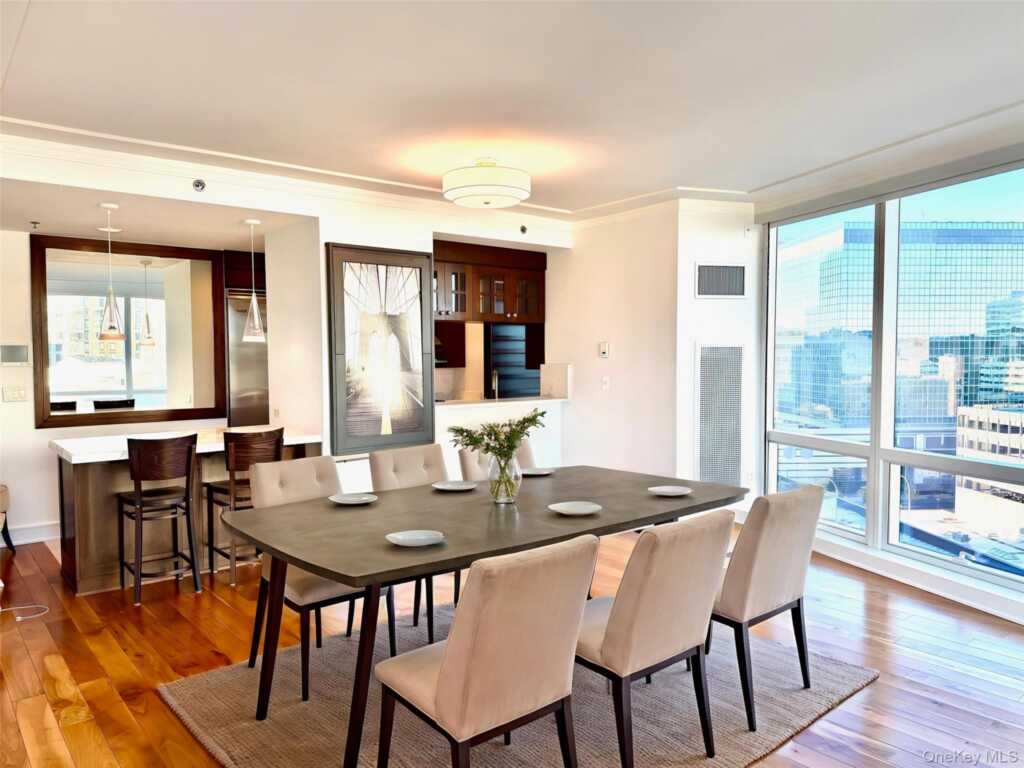 1 Renaissance Square, Unit #11A, White Plains, NY 10601 - Photo 2 of 27