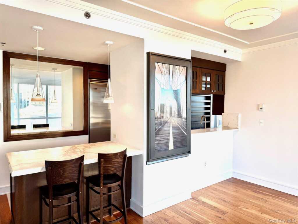 1 Renaissance Square, Unit #11A, White Plains, NY 10601 - Photo 7 of 27