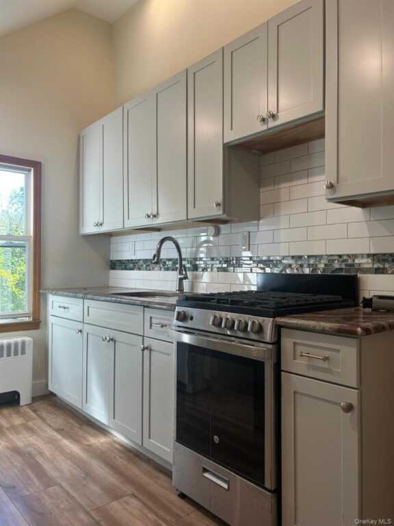 42 Park Avenue, Unit #3, Suffern, NY 10901 - Photo 5 of 13