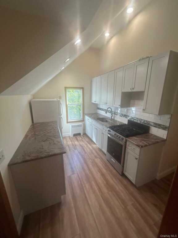 42 Park Avenue, Unit #3, Suffern, NY 10901 - Photo 6 of 13