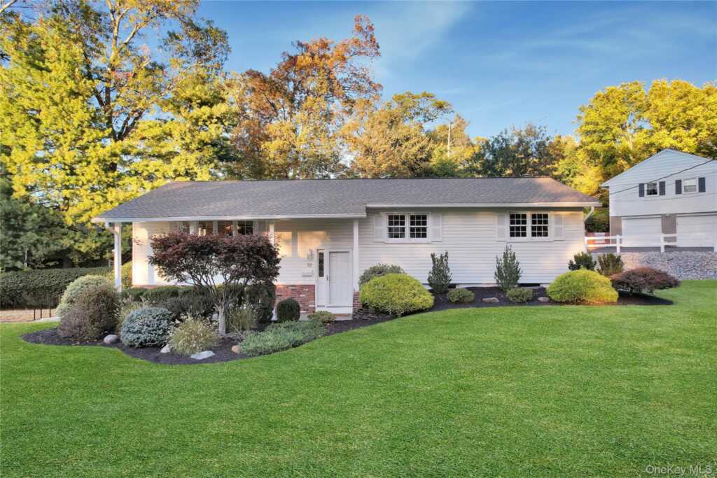 12 Fernwood Drive, New City, NY 10956