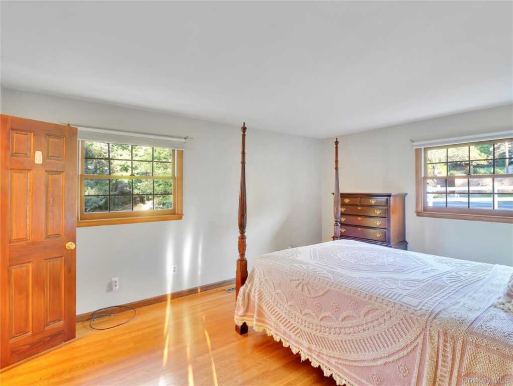 12 Fernwood Drive, New City, NY 10956 - Photo 16 of 43