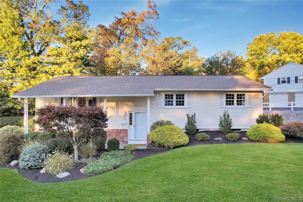 12 Fernwood Drive, New City, NY 10956 - Photo 29 of 43