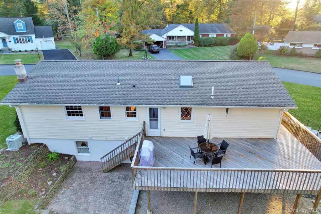 12 Fernwood Drive, New City, NY 10956 - Photo 36 of 43