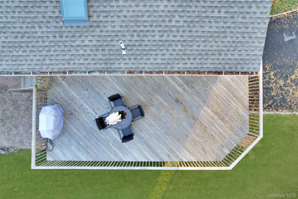 12 Fernwood Drive, New City, NY 10956 - Photo 37 of 43