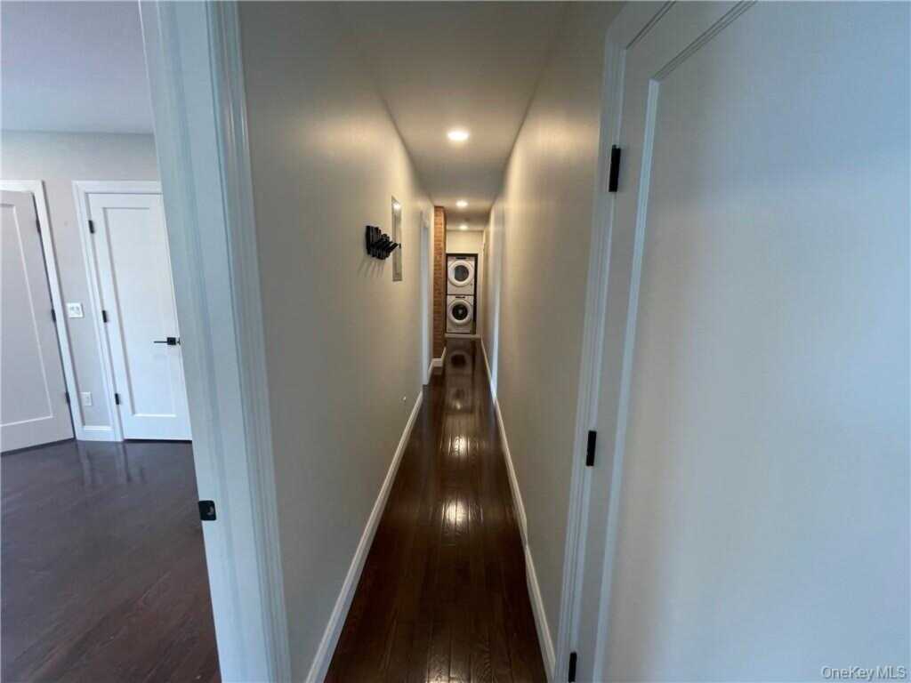 33 Park Avenue, New Rochelle, NY 10805 - Photo 16 of 19