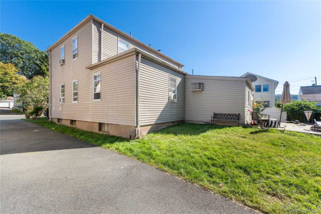 2 Francis Avenue, Nyack, NY 10960 - Photo 22 of 28