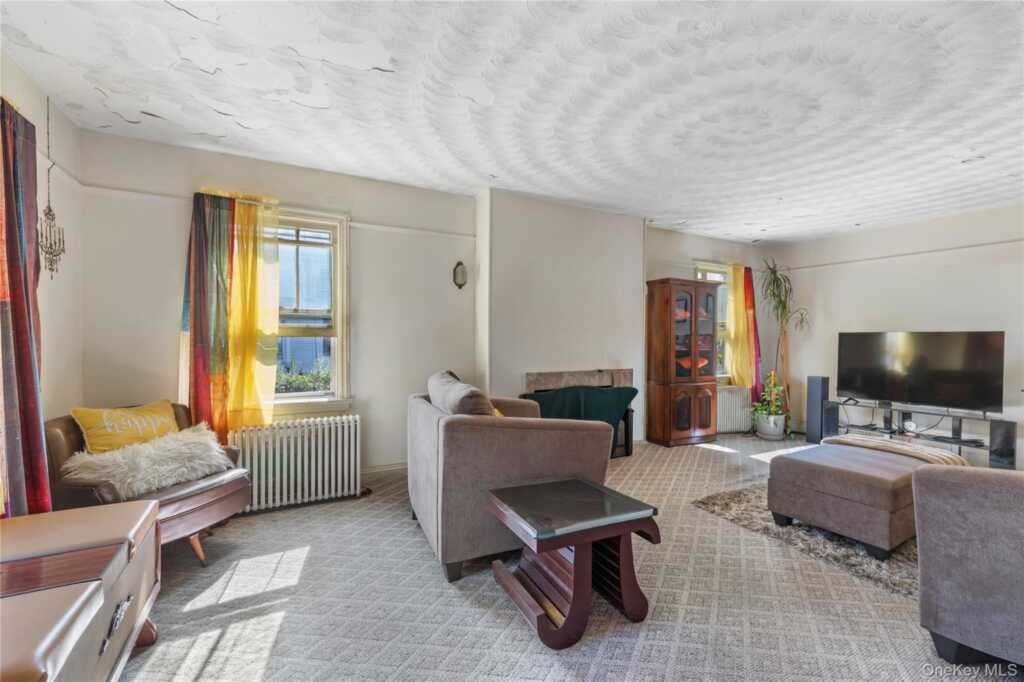 2 Francis Avenue, Nyack, NY 10960 - Photo 6 of 28