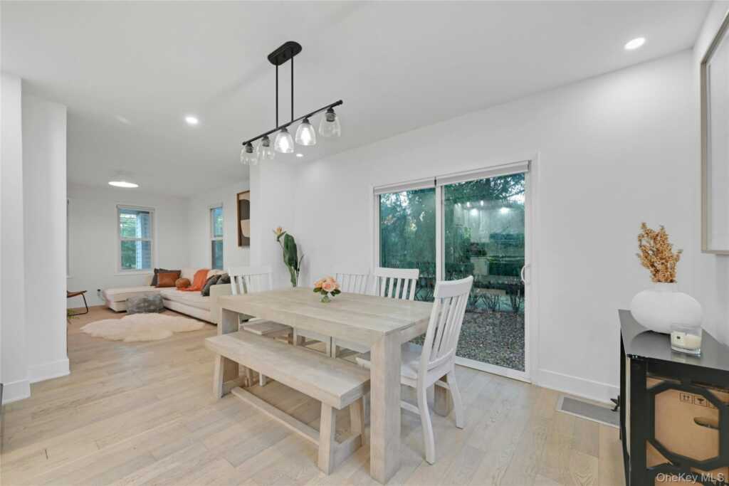 12 Nauraushaun Avenue, Pearl River, NY 10965 - Photo 5 of 22