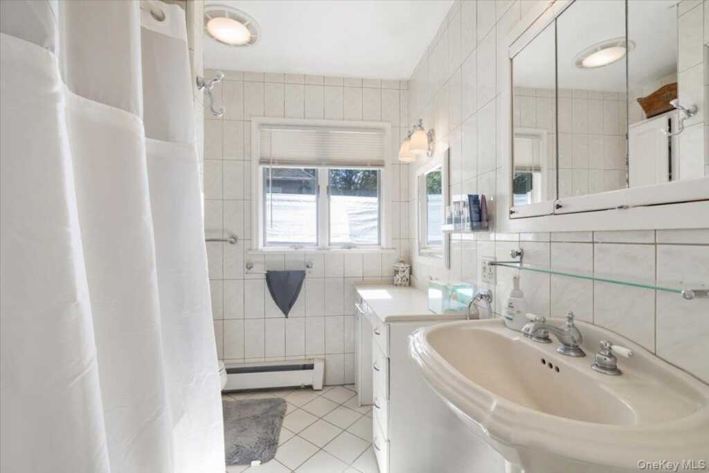 21 Van Orden Avenue, Suffern, NY 10901 - Photo 27 of 30