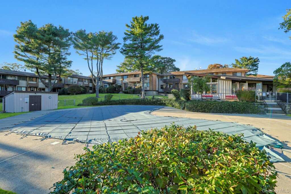 153 Sierra Vista Lane, Valley Cottage, NY 10989 - Photo 36 of 37