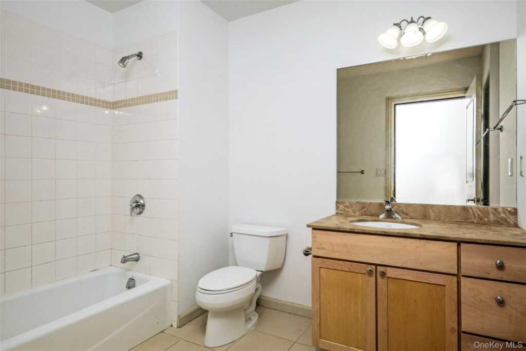 543 Main Street, Unit #402, New Rochelle, NY 10801 - Photo 9 of 21