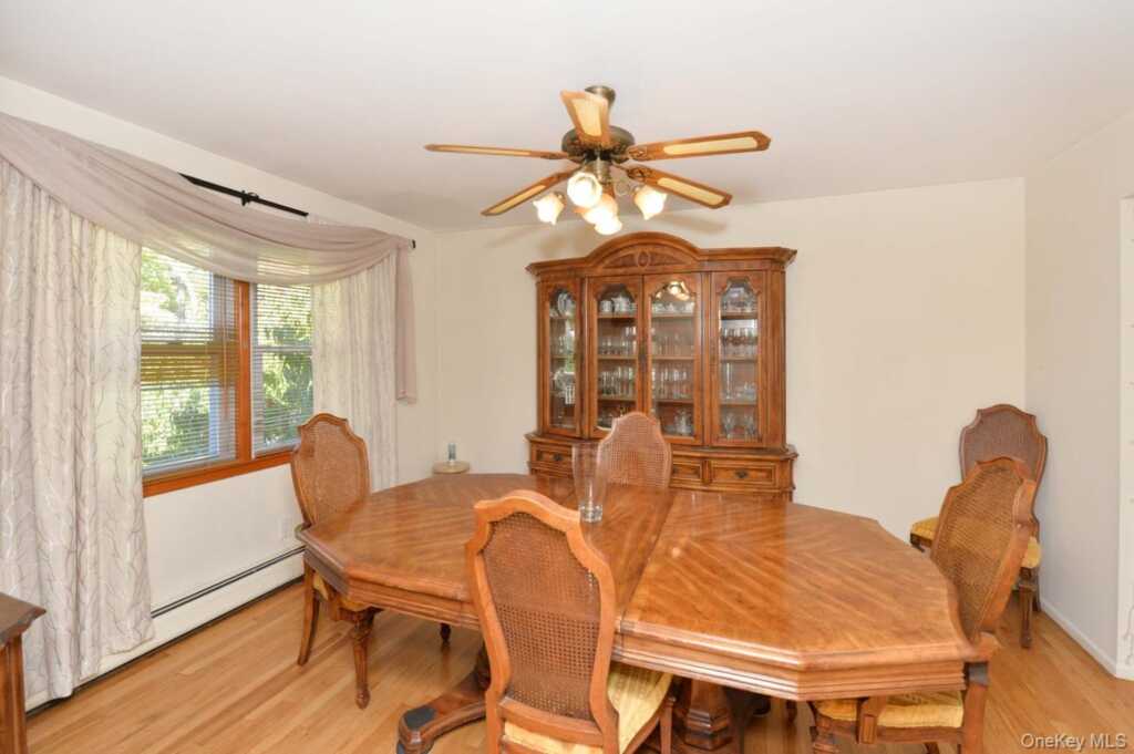 13 Park Terrace, Valley Cottage, NY 10989 - Photo 9 of 31