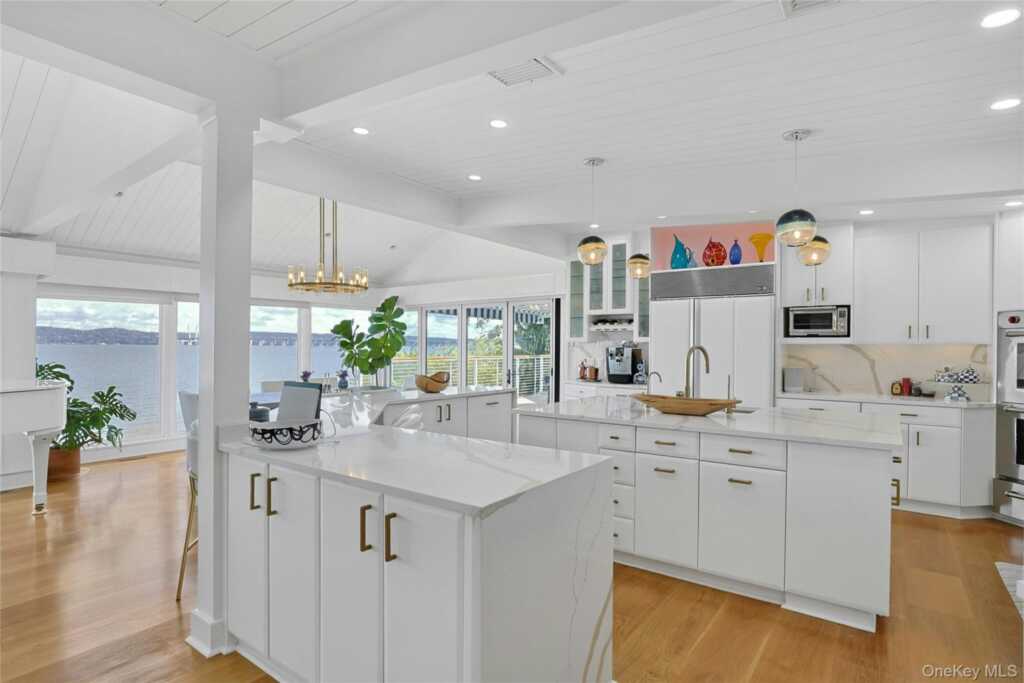 137 Piermont Avenue, Nyack, NY 10960 - Photo 14 of 50