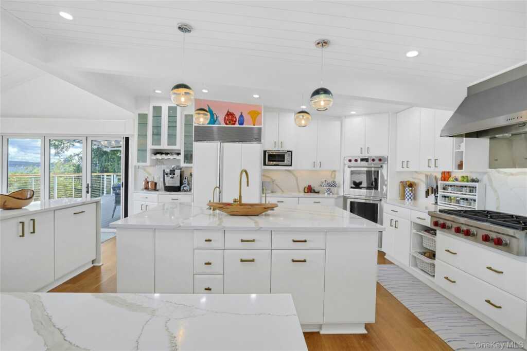 137 Piermont Avenue, Nyack, NY 10960 - Photo 15 of 50