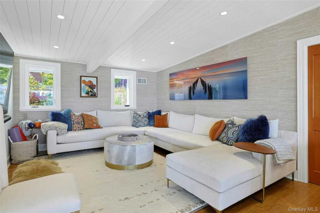 137 Piermont Avenue, Nyack, NY 10960 - Photo 18 of 50