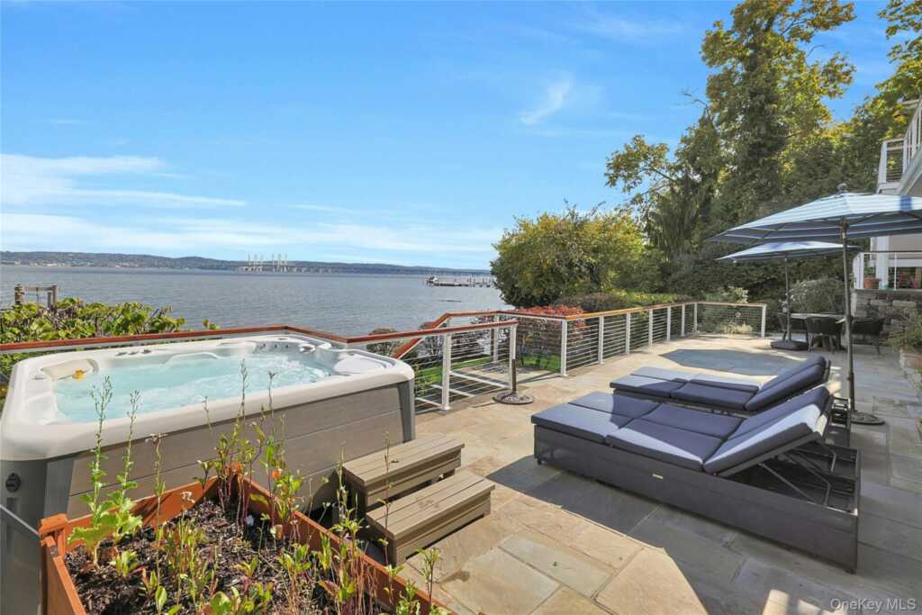 137 Piermont Avenue, Nyack, NY 10960 - Photo 33 of 50