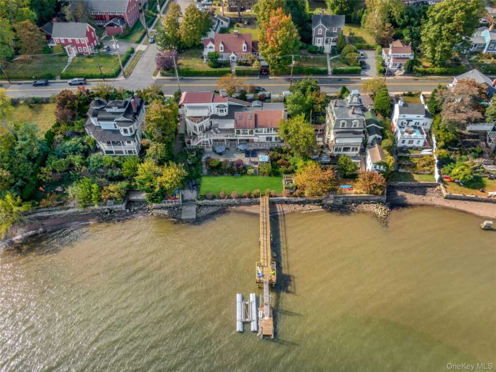137 Piermont Avenue, Nyack, NY 10960 - Photo 5 of 50