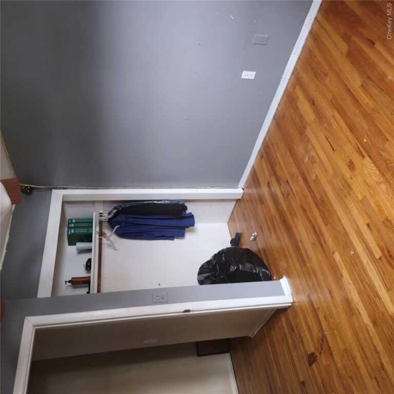 73 Lonergan Drive, Suffern, NY 10901 - Photo 21 of 34