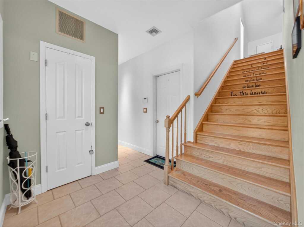 3 Cutler Court, Suffern, NY 10901 - Photo 11 of 47