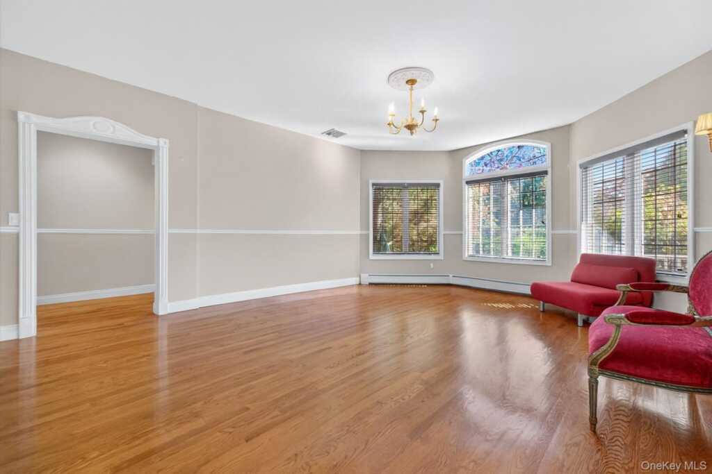 3 Cutler Court, Suffern, NY 10901 - Photo 14 of 47