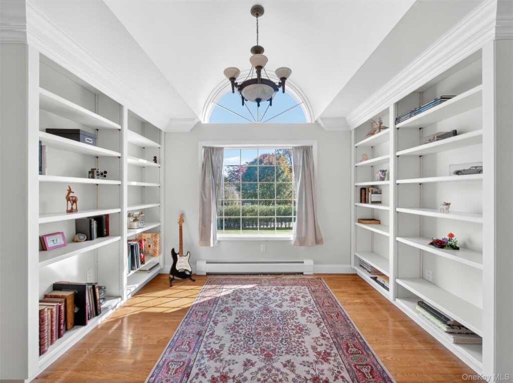 3 Cutler Court, Suffern, NY 10901 - Photo 25 of 47