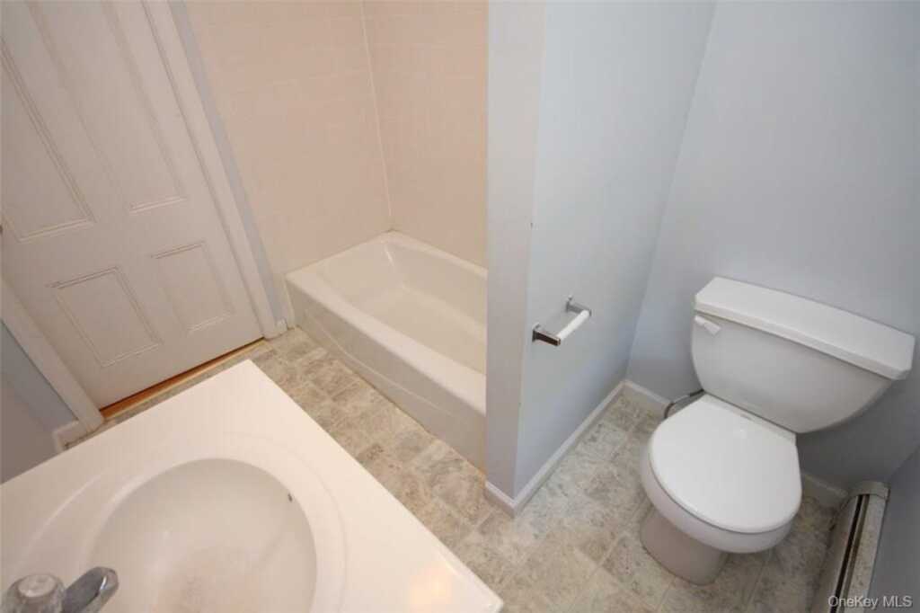 11 Liberty Drive, Unit #5, Stony Point, NY 10980 - Photo 10 of 17