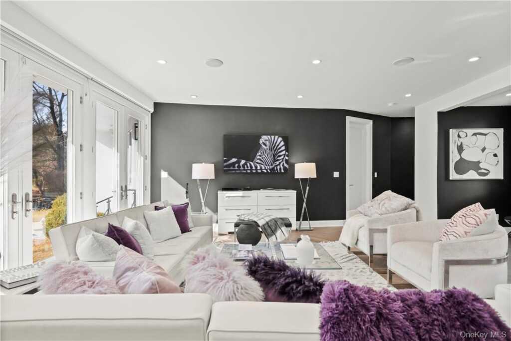 343 Purchase Street, Rye, NY 10580 - Photo 7 of 36