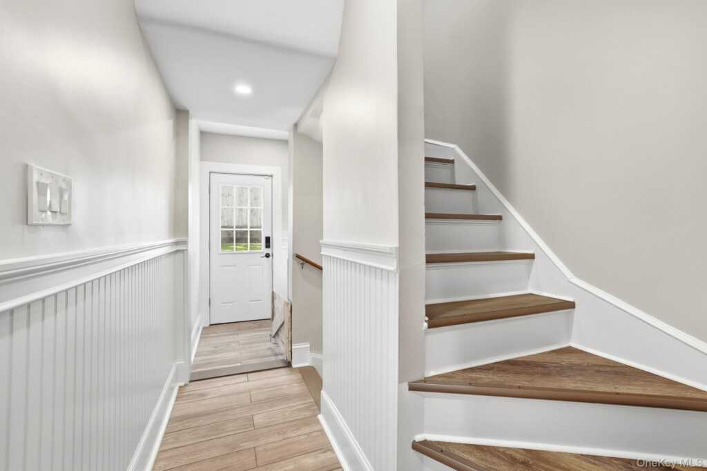 180 Fairview Avenue, Rye, NY 10573 - Photo 11 of 49