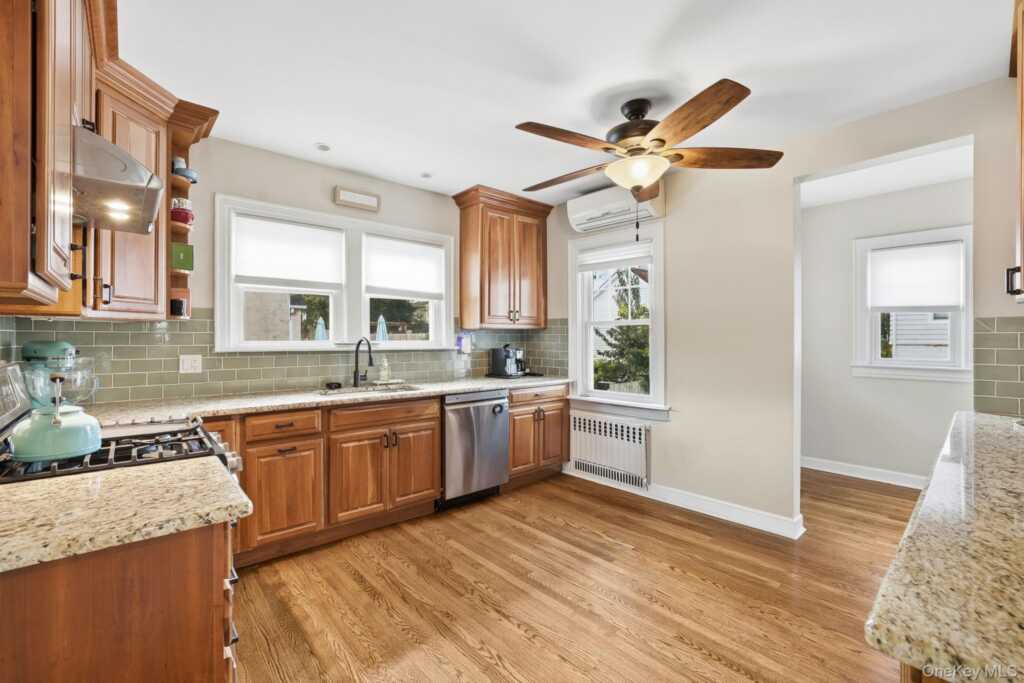 180 Fairview Avenue, Rye, NY 10573 - Photo 29 of 49