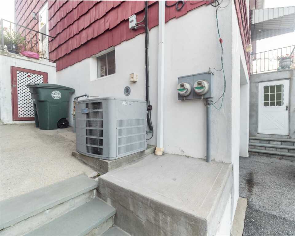 130 Spring Street, Rye, NY 10573 - Photo 3 of 20