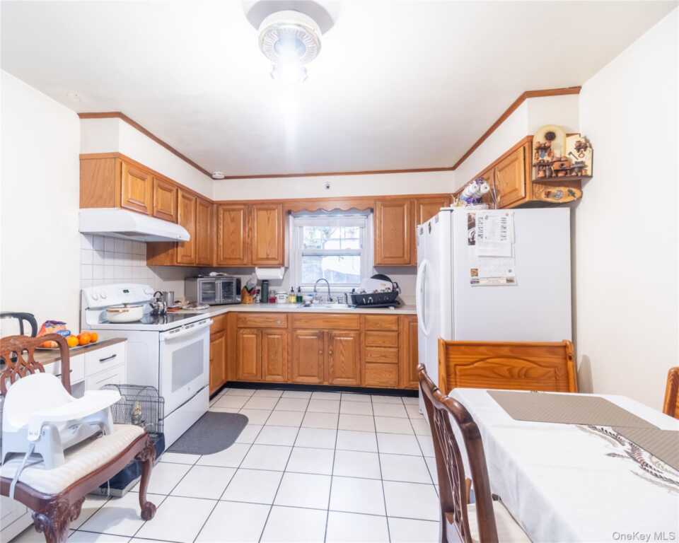 130 Spring Street, Rye, NY 10573 - Photo 9 of 20