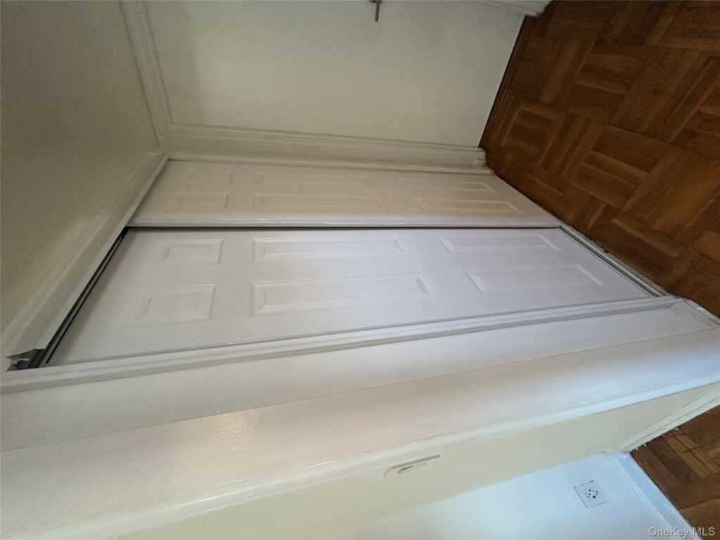 210 Pelham Road, Unit #5P, New Rochelle, NY 10805 - Photo 5 of 18