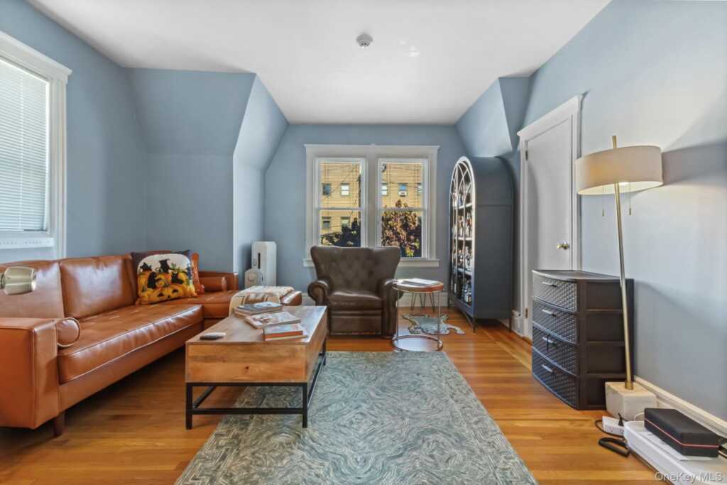 108 Van Guilder Avenue, New Rochelle, NY 10801 - Photo 15 of 41