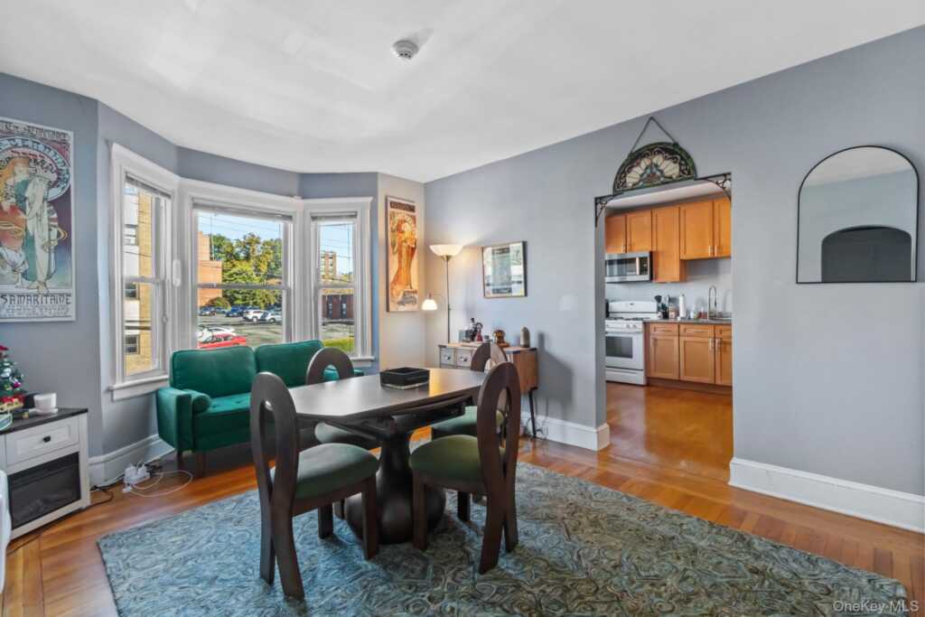 108 Van Guilder Avenue, New Rochelle, NY 10801 - Photo 7 of 41