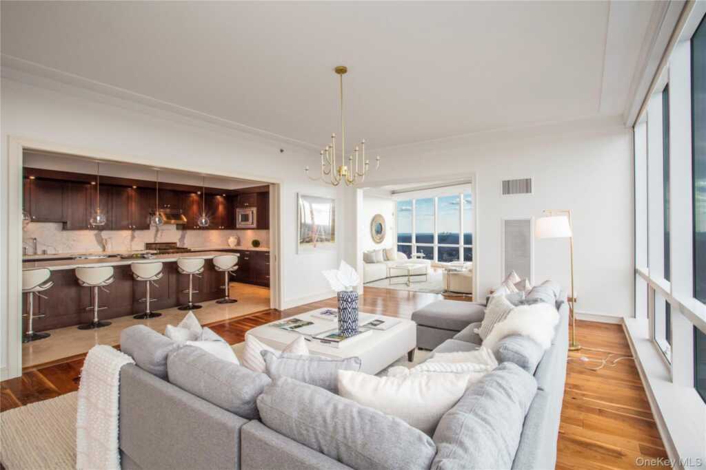 1 Renaissance Square, Unit #PH4CD, White Plains, NY 10601 - Photo 10 of 24