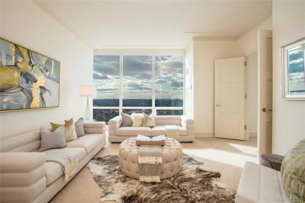 1 Renaissance Square, Unit #PH4CD, White Plains, NY 10601 - Photo 15 of 24